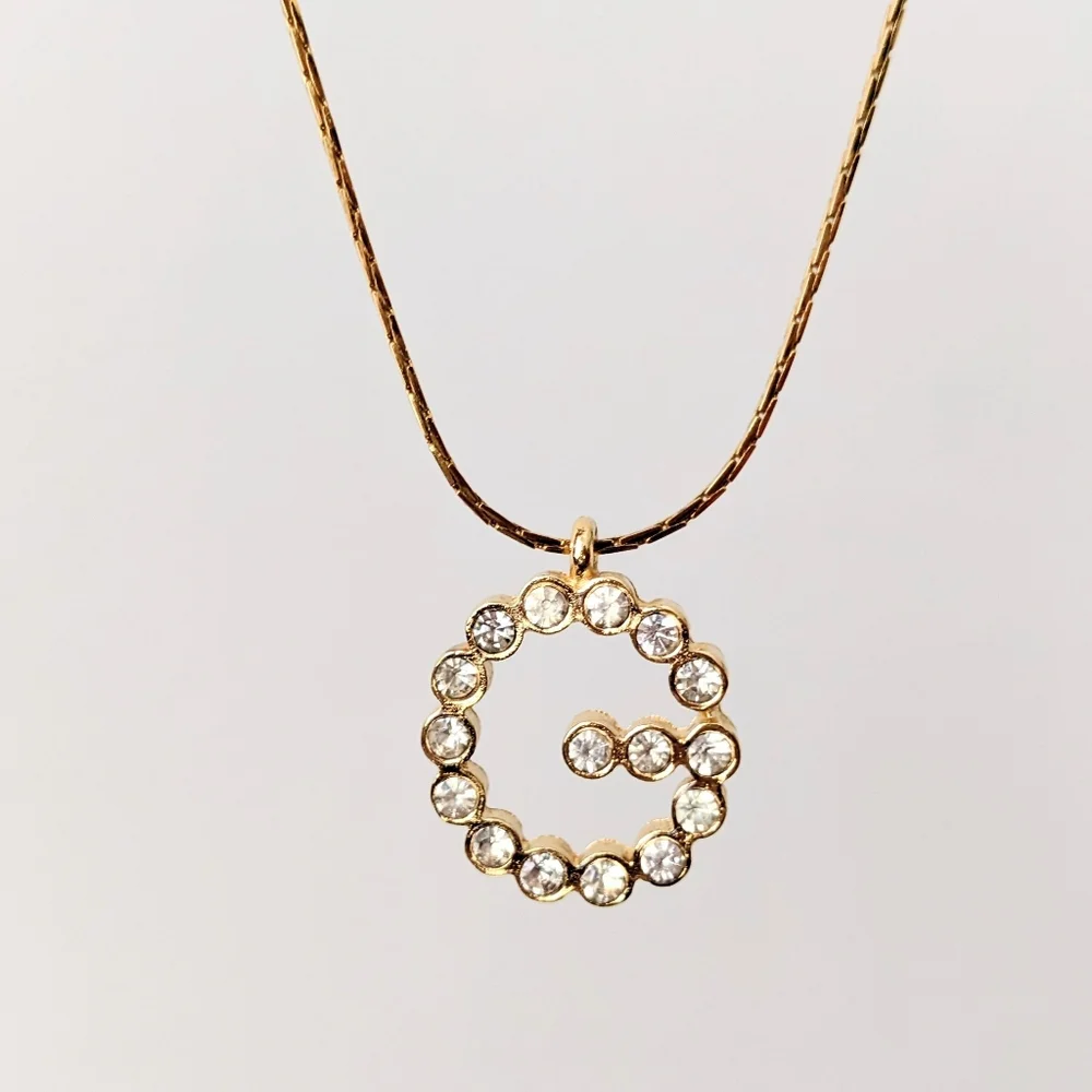 Givenchy necklace - Picture 1 of 6